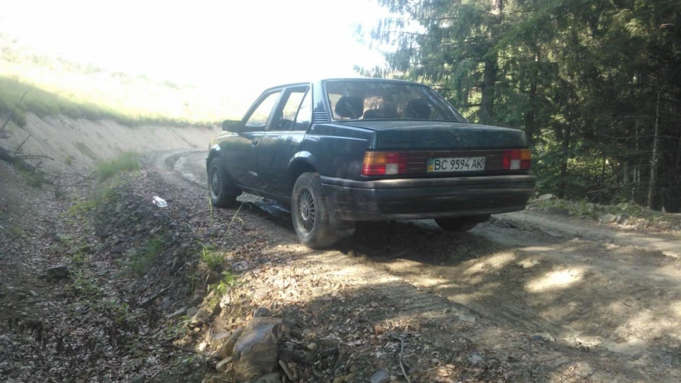 Opel Ascona "Zver" 4