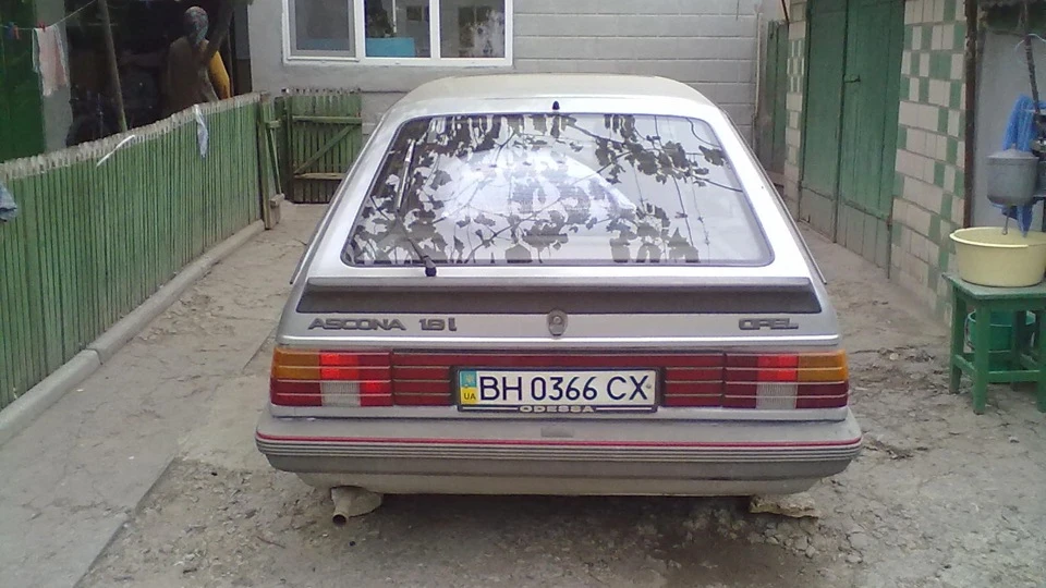 Opel Ascona Житі/Спорт 5