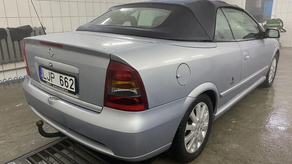 Opel Astra Cabrio 3