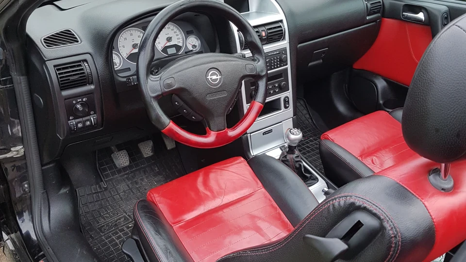 Opel Astra Cabrio 2.2 TDI 2