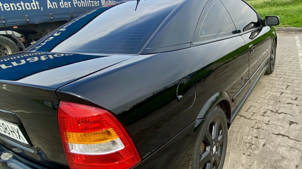 Opel Astra Coupe Bertone 2