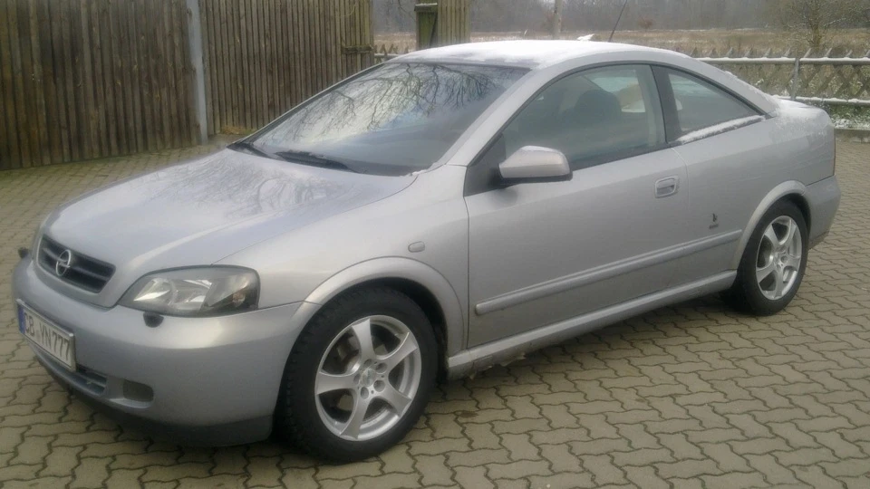 Opel Astra Coupe Bertone 3