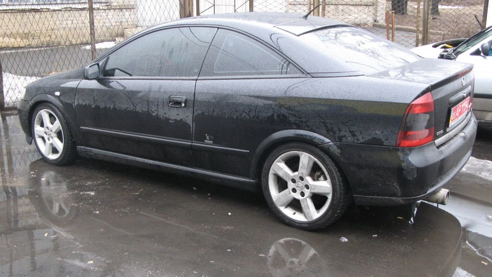 Opel Astra Coupe Bertone 2.0 Turbo
