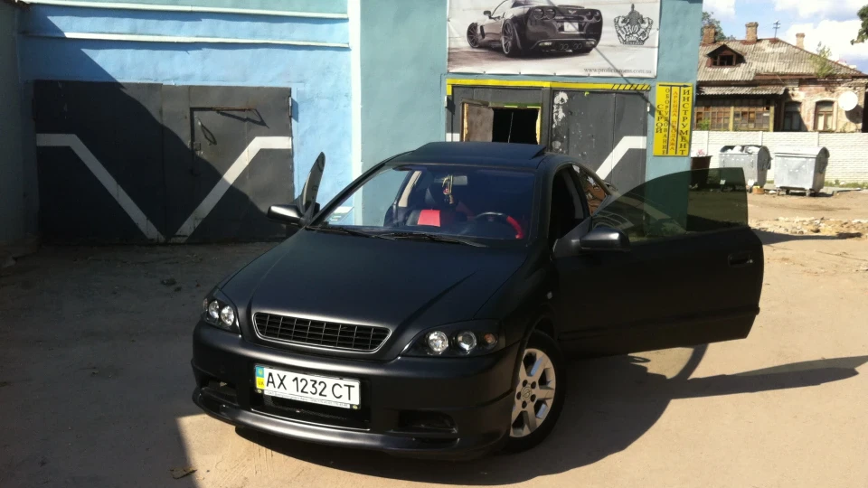 Opel Astra Coupe Bertone 2.0 turbo 2