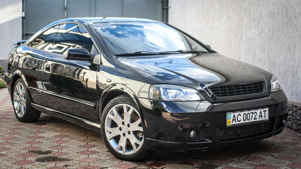Opel Astra Coupe Bertone OPC killer 4