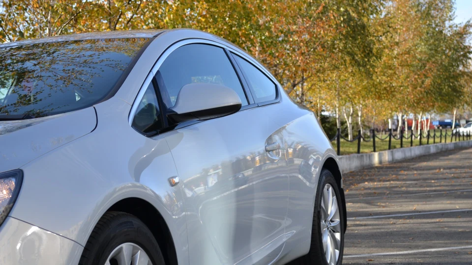 Opel Astra GTC 1.4 turbo 4