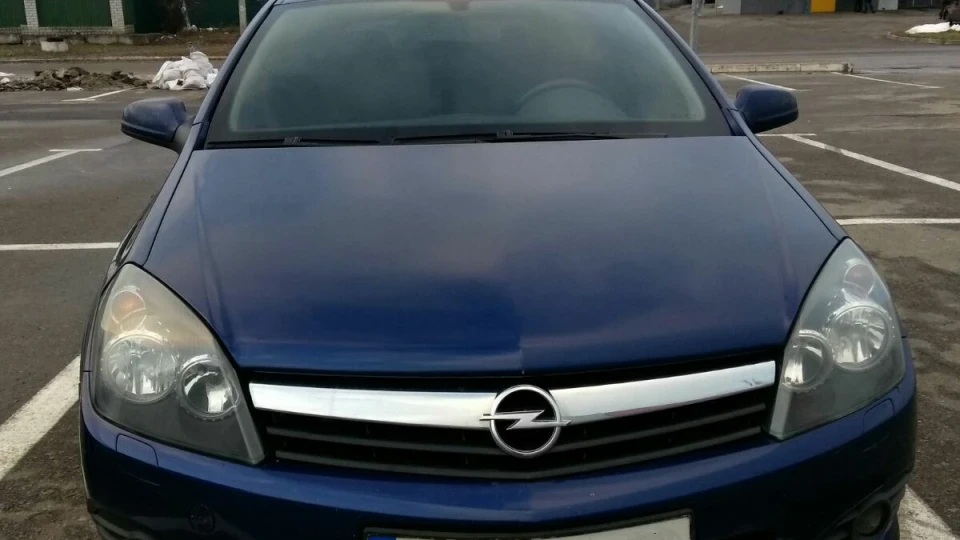 Opel Astra GTC 140 злих німецьких єнотів 4