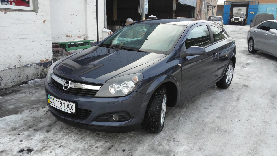 Opel Astra GTC 1.8 4