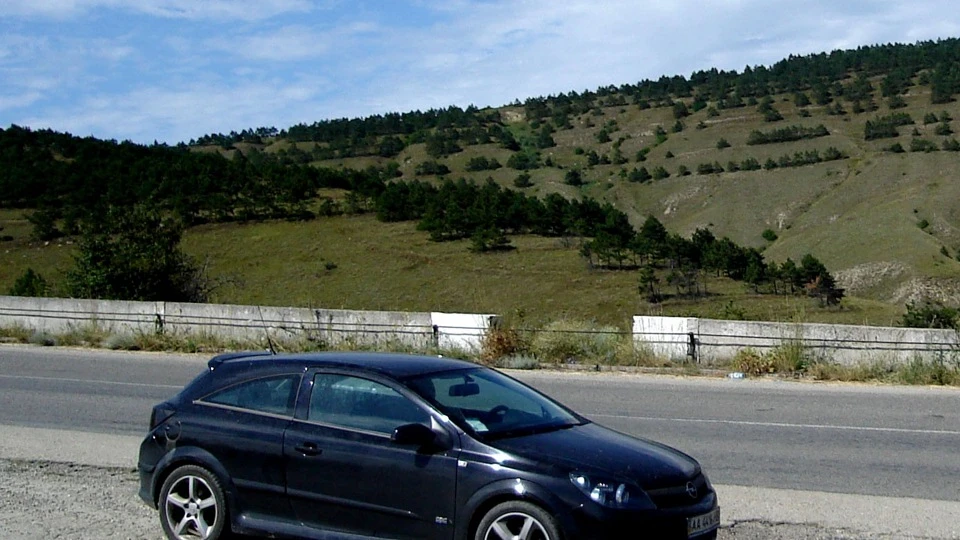 Opel Astra GTC 1.8