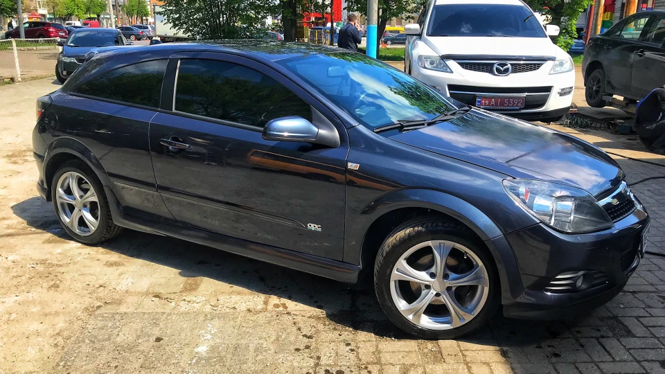 Opel Astra GTC АСТРОНАВТ 2
