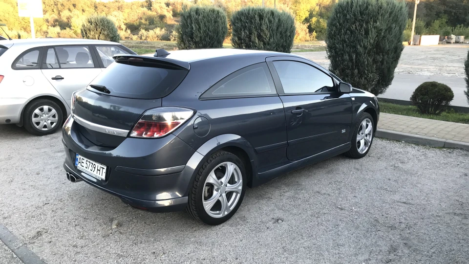 Opel Astra GTC АСТРОНАВТ 5