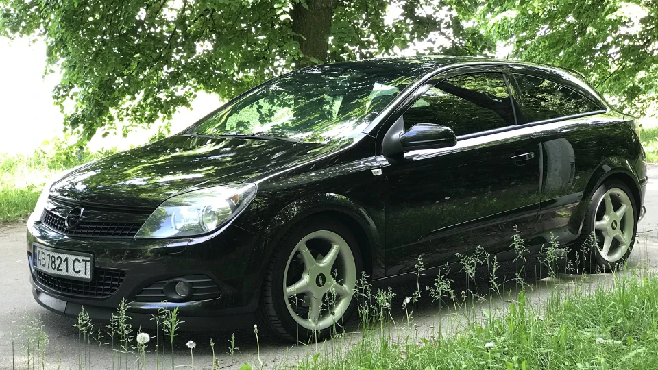 Opel Astra GTC individual 3
