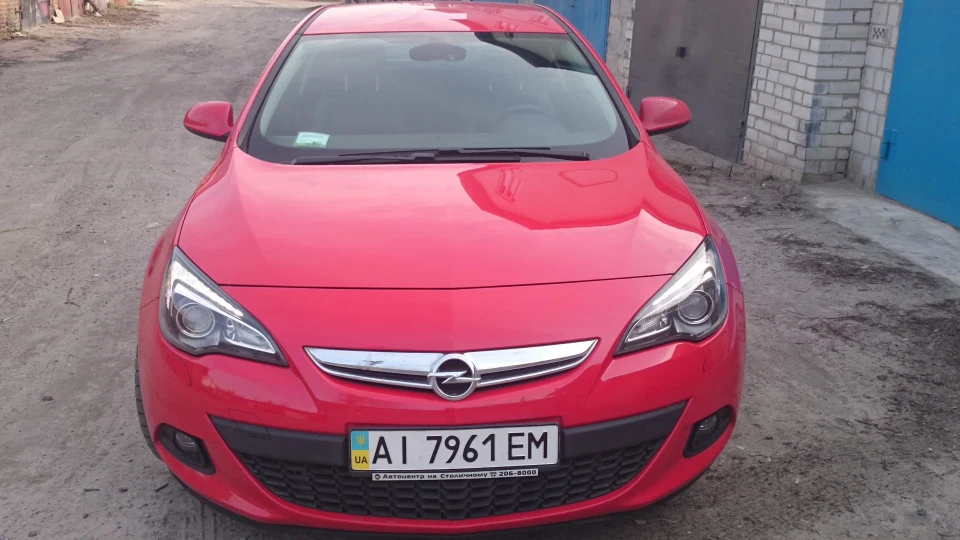 Opel Astra GTC "JC" 5