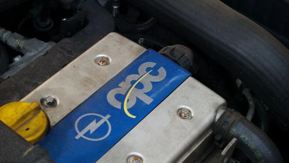 Opel Astra OPC блакитний вагон 3
