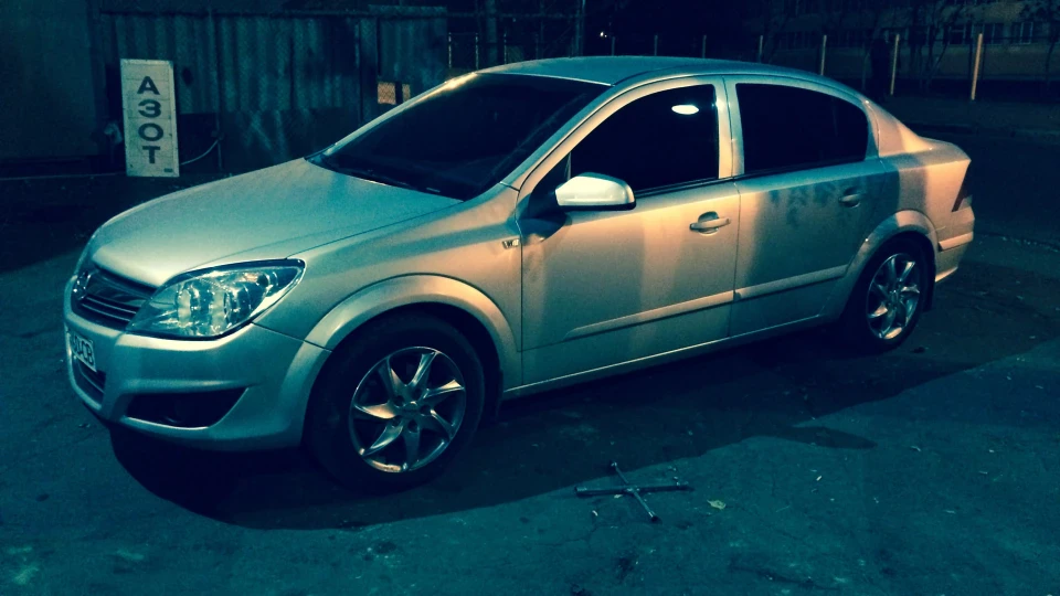 Opel Astra 2