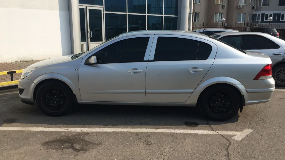 Opel Astra 4