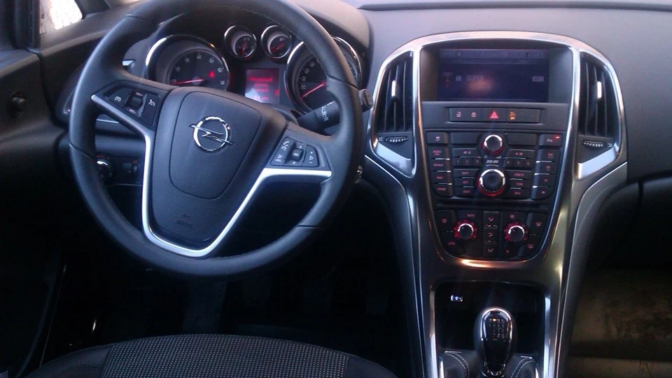 Opel Astra 2