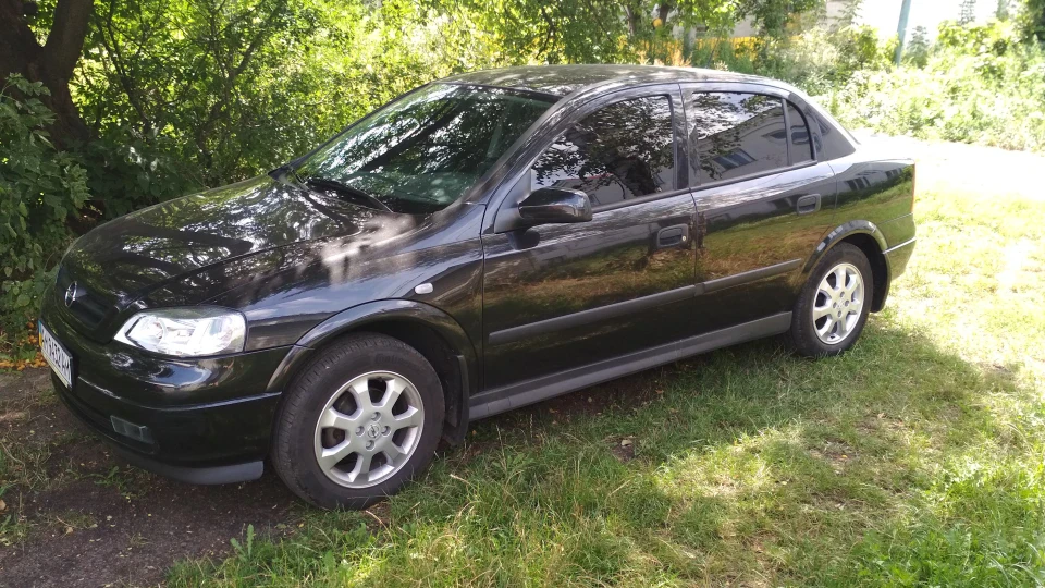 Opel Astra 4
