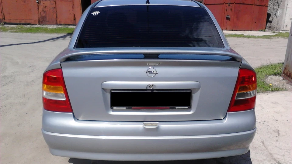 Opel Astra 2