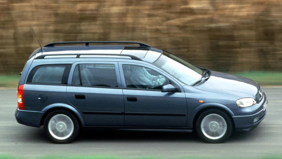 Opel Astra 2