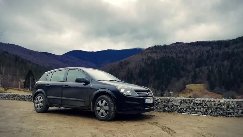 Opel Astra 4