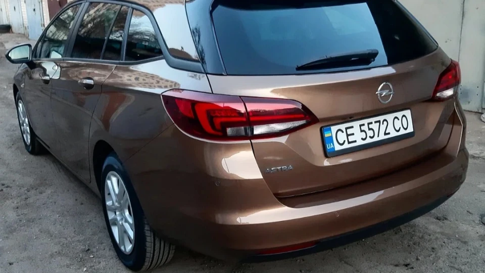Opel Astra 4