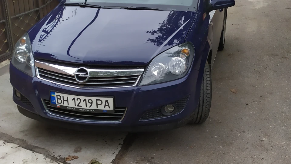 Opel Astra 2