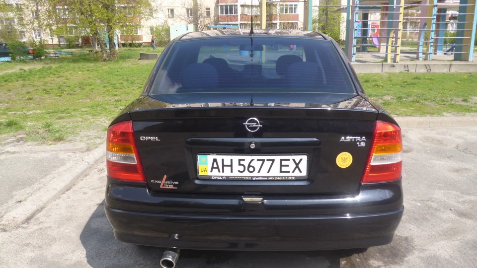Opel Astra 2