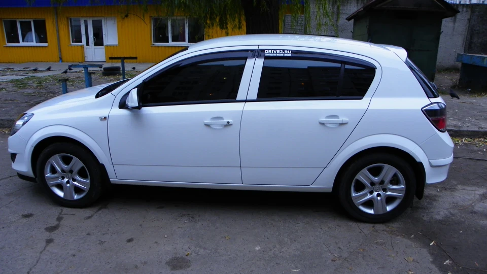 Opel Astra 4