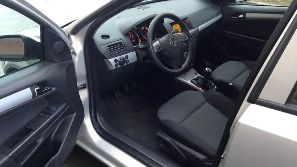 Opel Astra 5