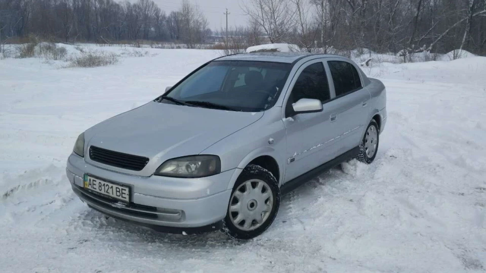 Opel Astra 2