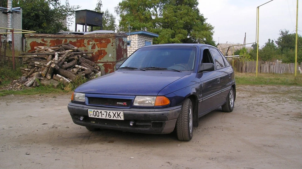Opel Astra 2