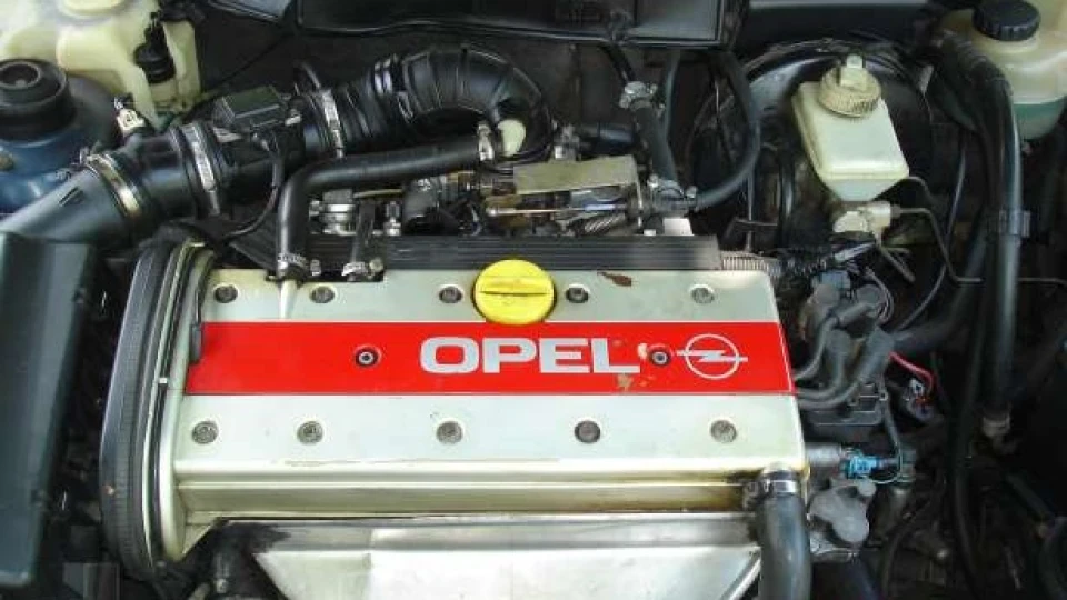 Opel Astra 2