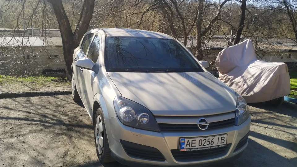 Opel Astra 2