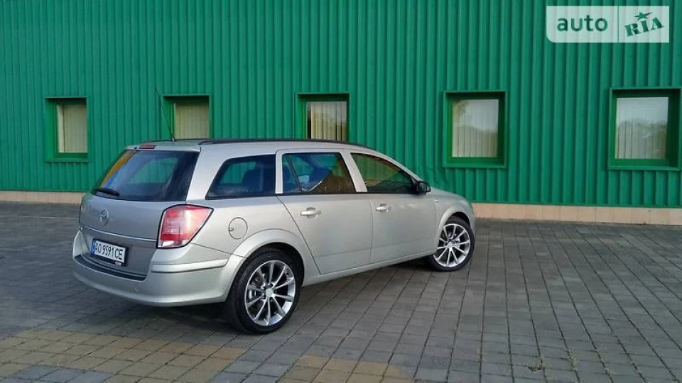 Opel Astra 2
