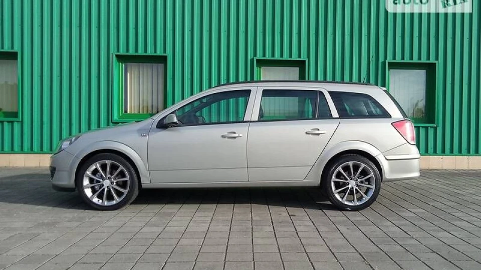 Opel Astra 4