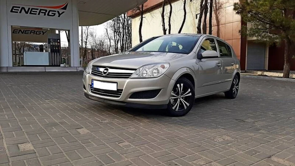 Opel Astra 2