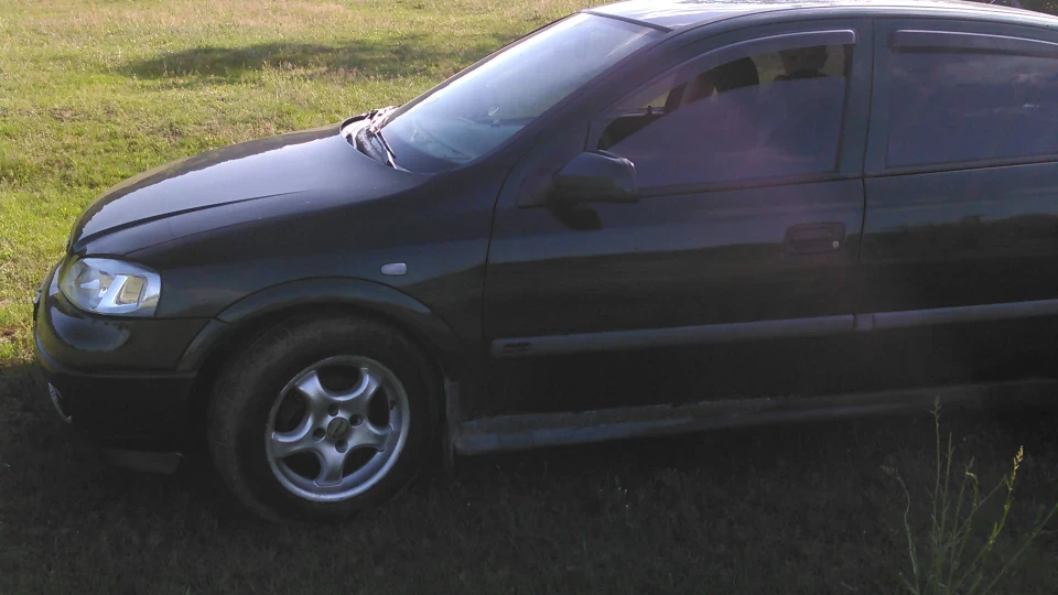 Opel Astra 2