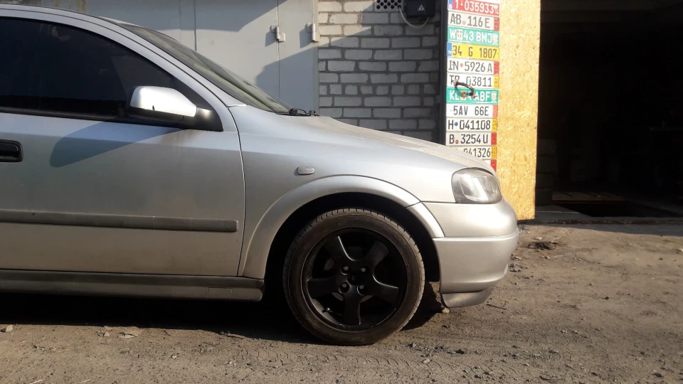 Opel Astra 2