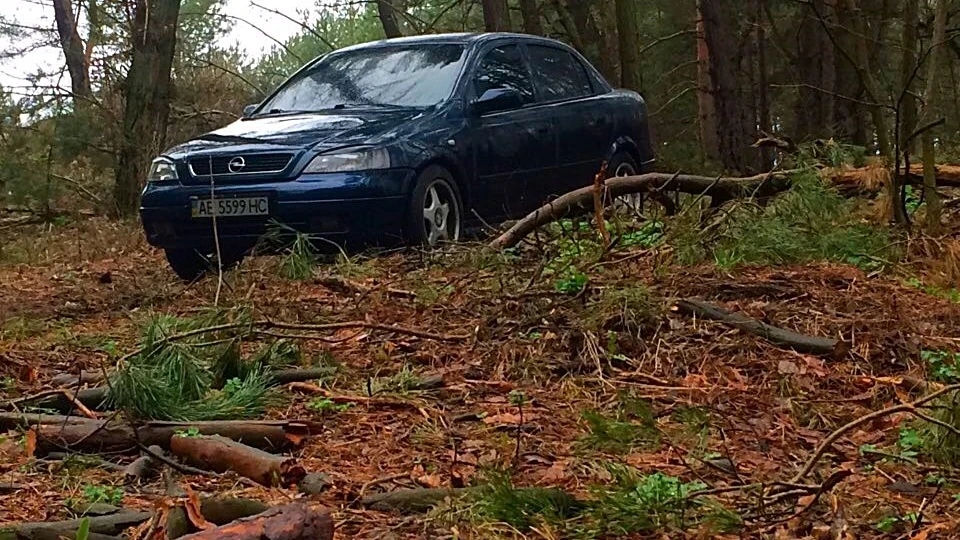 Opel Astra 2