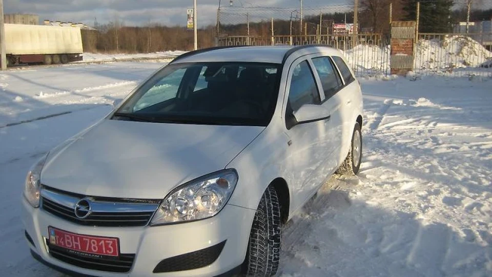 Opel Astra 4