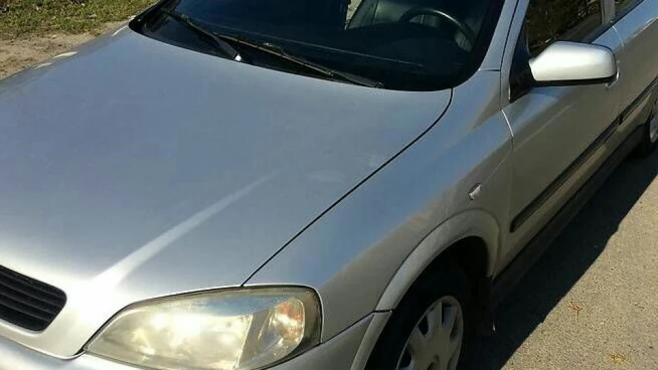Opel Astra 2