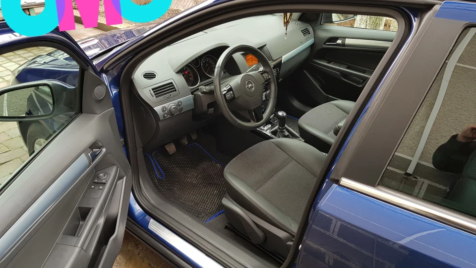 Opel Astra 2