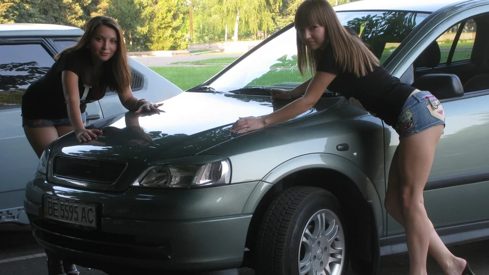 Opel Astra 4