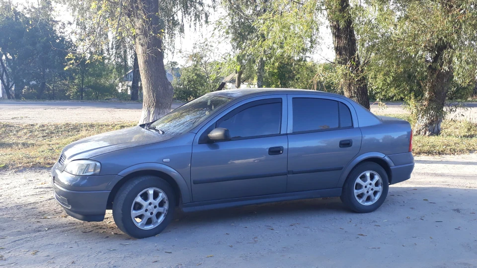Opel Astra 3