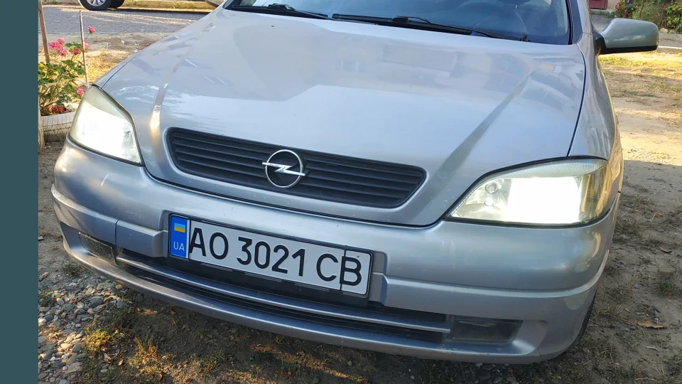Opel Astra 2