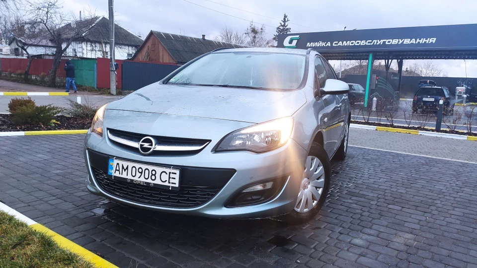 Opel Astra