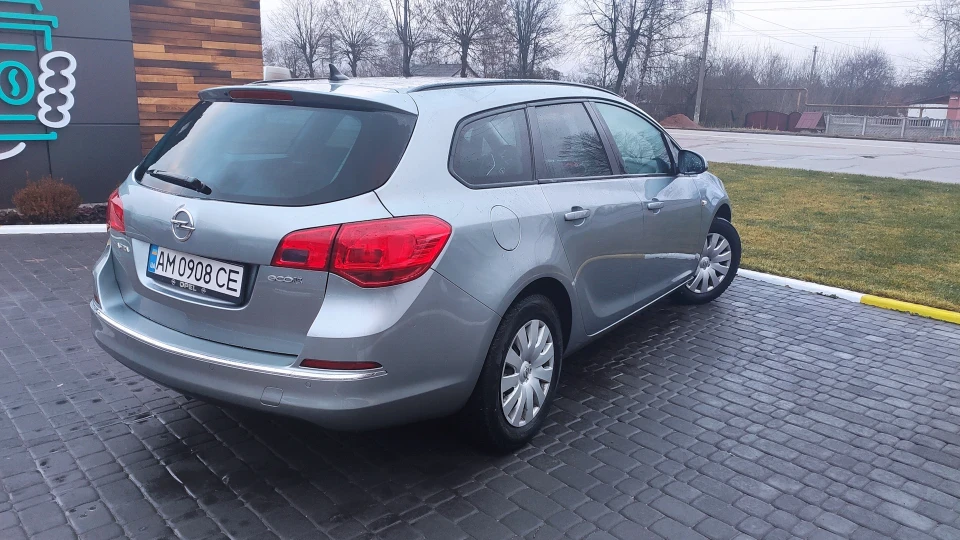 Opel Astra 4