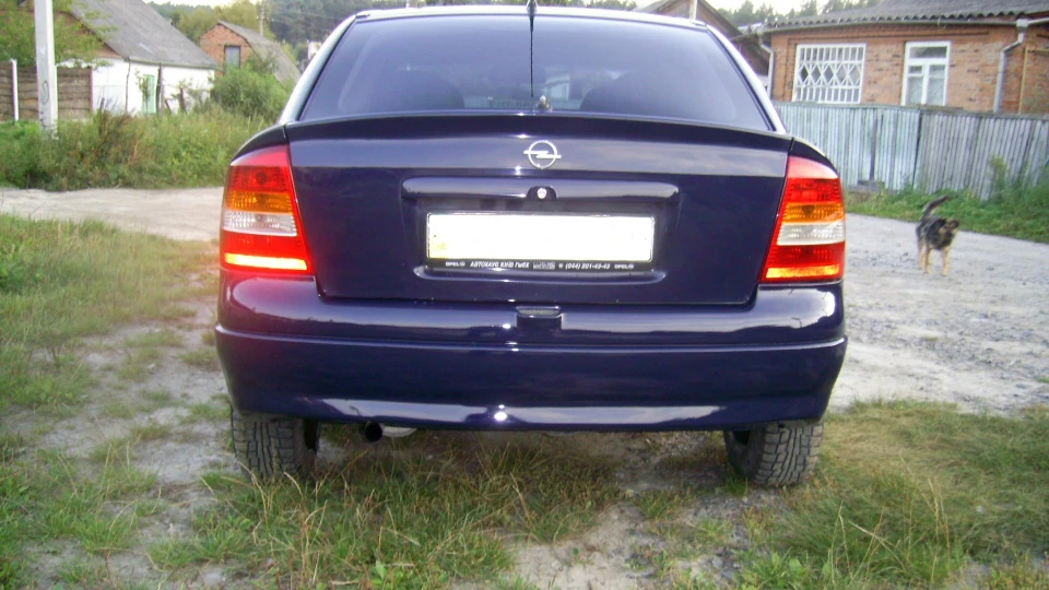 Opel Astra 2