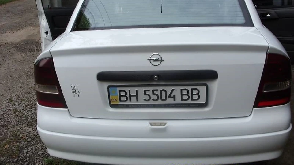 Opel Astra 2